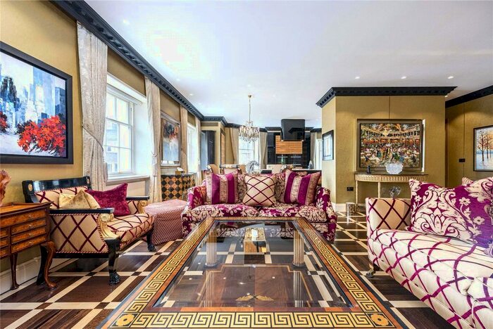 4 Bedroom Flat To Rent In Hyde Park Square, Hyde Park, London, W2