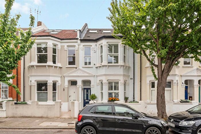 4 Bedroom Terraced House To Rent In Bronsart Road, London, SW6