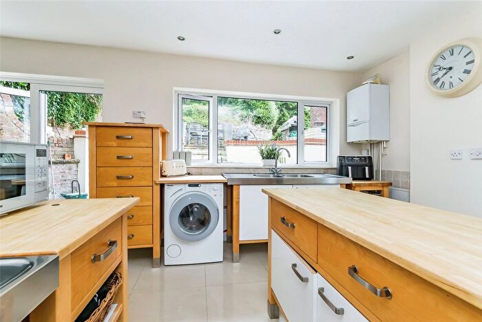 4 Bedroom Detached House For Sale In Sunningvale Avenue, Biggin Hill, Westerham, TN16