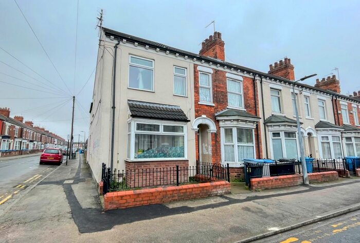 3 Bedroom End Of Terrace House To Rent In Queens Gate Street, Hull, HU3