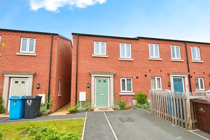 3 Bedroom End Of Terrace House For Sale In Saxelbye Avenue, Derby, Derbyshire, DE1