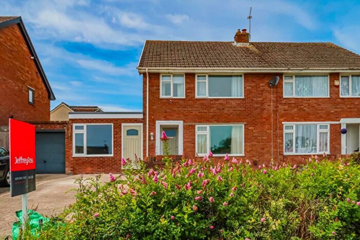 3 Bedroom Semi Detached House For Sale In Dochdwy Road, Llandough, Penarth, CF64