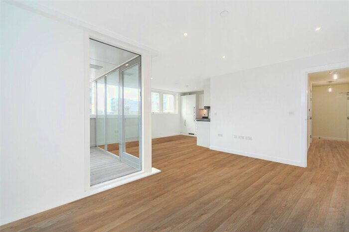 1 Bedroom Flat To Rent In Bessemer Place, London, SE10