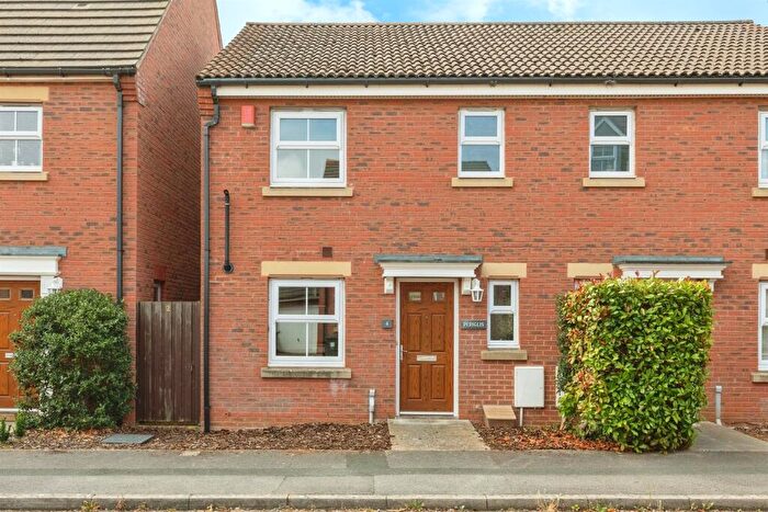 3 Bedroom Semi-Detached House For Sale In All Saints Close, Bristol, BS30