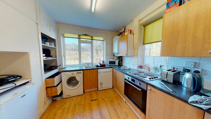 6 Bedroom Semi-Detached House To Rent In Rokeby Gardens, Headingley, Leeds, LS6