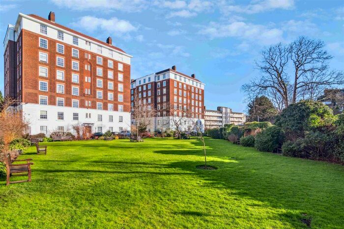 3 Bedroom Flat To Rent In North End House, Fitzjames Avenue, London, W14