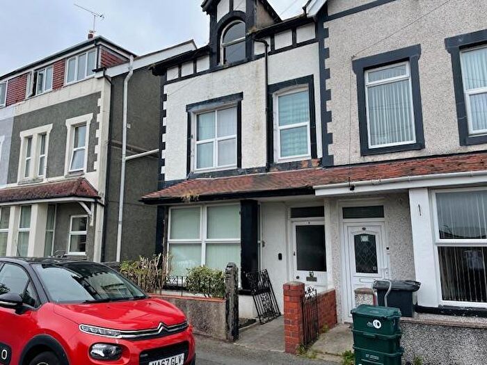 5 Bedroom End Of Terrace House For Sale In Avallon Avenue, Llandudno Junction, LL31