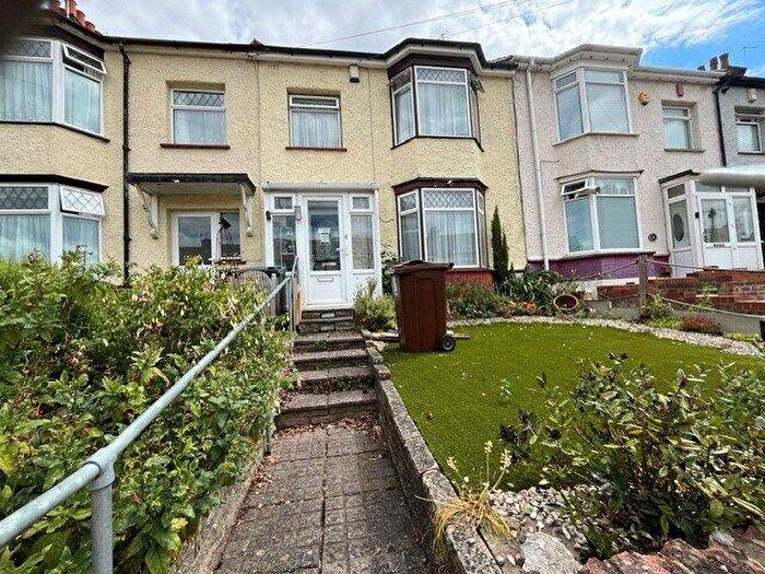 3 Bedroom House For Sale In Smarts Road, Gravesend, Kent, DA12