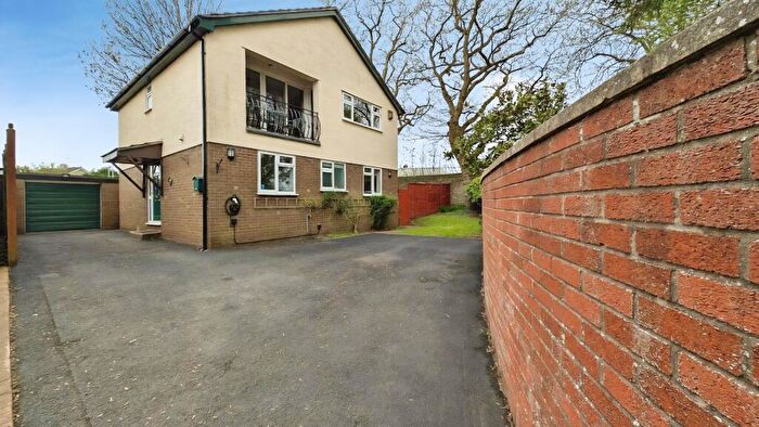 4 Bedroom House For Sale In High Street, Winterbourne, Bristol, BS36
