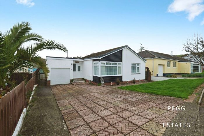 2 Bedroom Bungalow For Sale In Charles Road, Kingskerswell, Newton Abbot, TQ12
