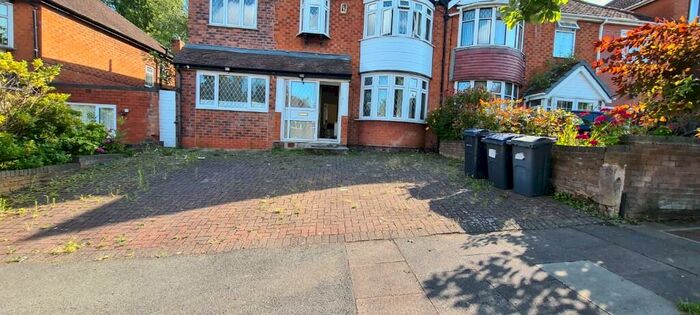 6 Bedroom Semi-Detached House To Rent In Leopold Avenue, Birmingham, B20