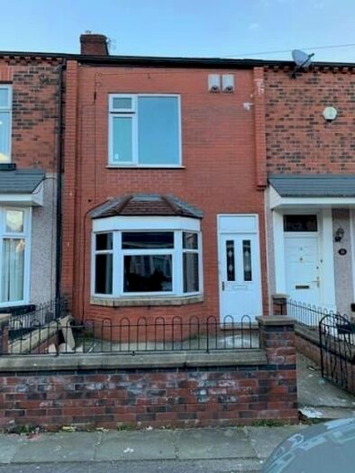 1 Bedroom Flat To Rent In Grafton Street, First Floor Flat, Bolton BL1