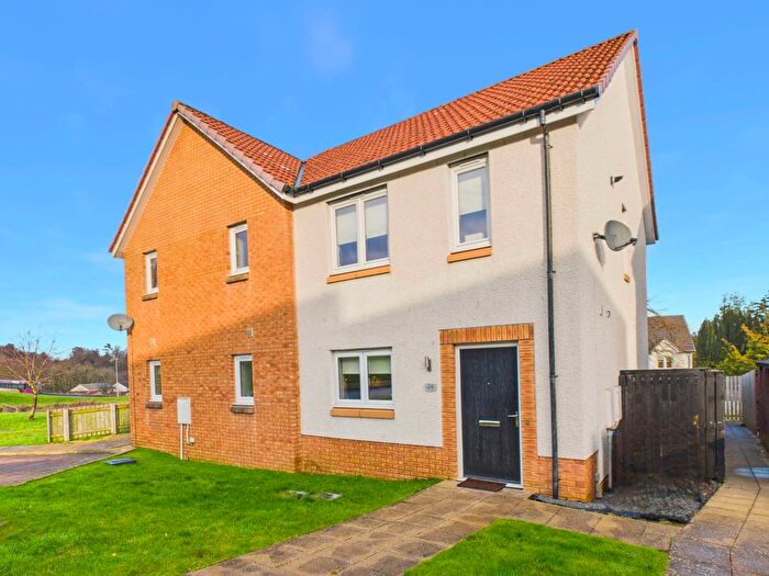 3 Bedroom Semi Detached House For Sale In Smithycroft Way, Blantyre, Glasgow, G72