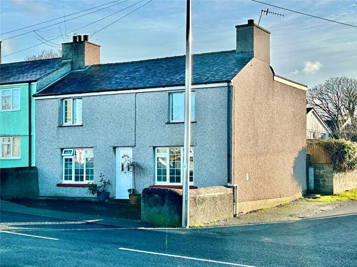 4 Bedroom End Of Terrace House For Sale In Chapel Street, Amlwch Port, Amlwch, Isle Of Anglesey, LL68