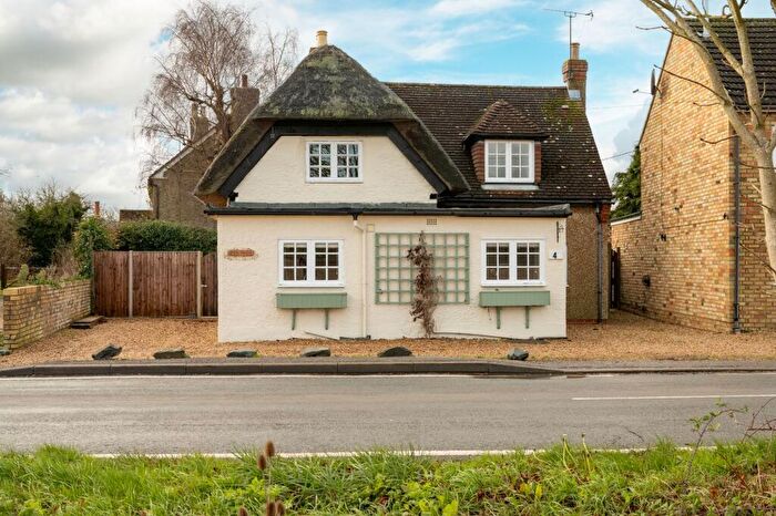 3 Bedroom Detached House For Sale In Oldways Road, Ravensden, MK44