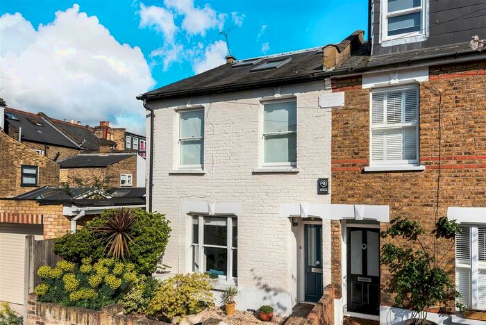 3 Bedroom End Of Terrace House To Rent In Haliburton Road, St Margarets, Twickenham, TW1