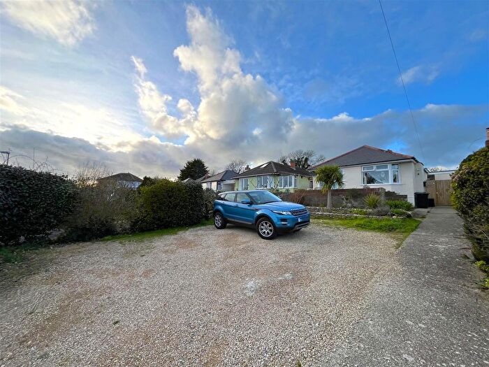 3 Bedroom Detached Bungalow For Sale In Sutcliffe Avenue, Southill, DT4