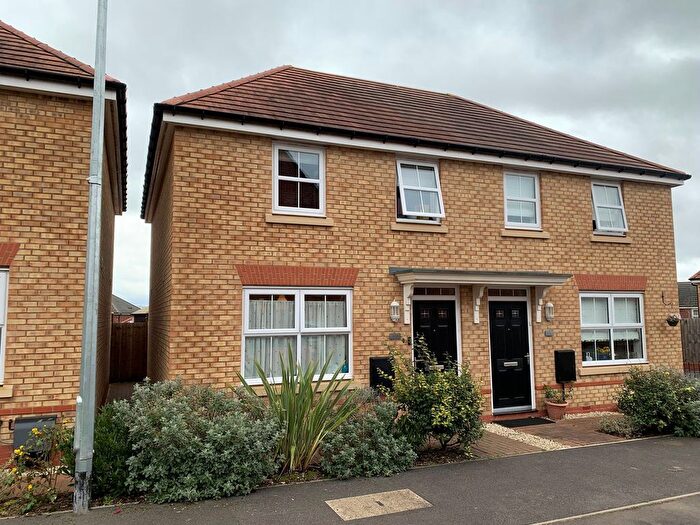 3 Bedroom Semi-Detached House For Sale In Kipling Road, Ledbury, HR8