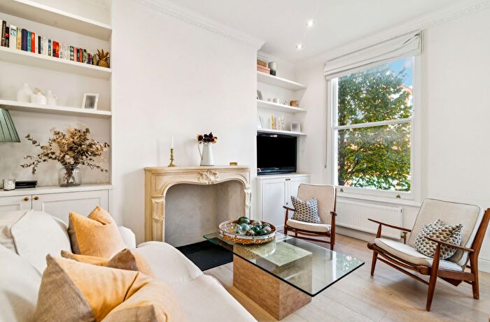 1 Bedroom Flat For Sale In - Kensal Road, W10