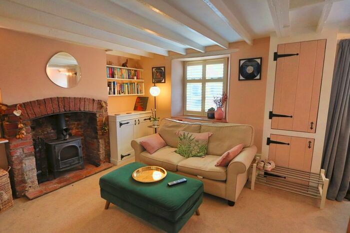 1 Bedroom Apartment To Rent In Weston Road, Long Ashton, Bristol, BS41