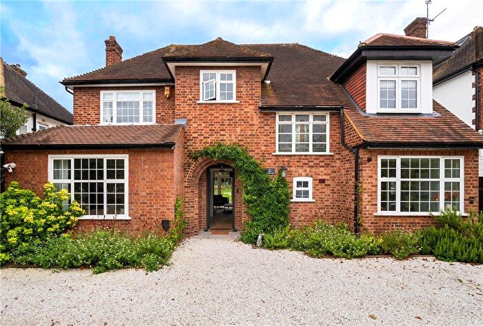 4 Bedroom Detached House For Sale In Orchard Rise, Kingston Upon Thames, KT2