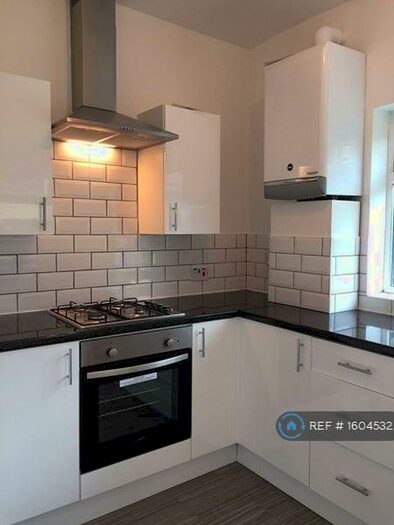 2 Bedroom Flat To Rent In Bacheler Street, Hull, HU3