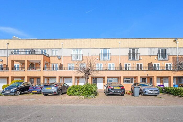 5 Bedroom House For Sale In Jamestown Way, , Canary Wharf, London, E14