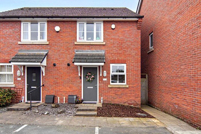 2 Bedroom Semi-Detached House For Sale In Jubilee Close, Meriden, CV7