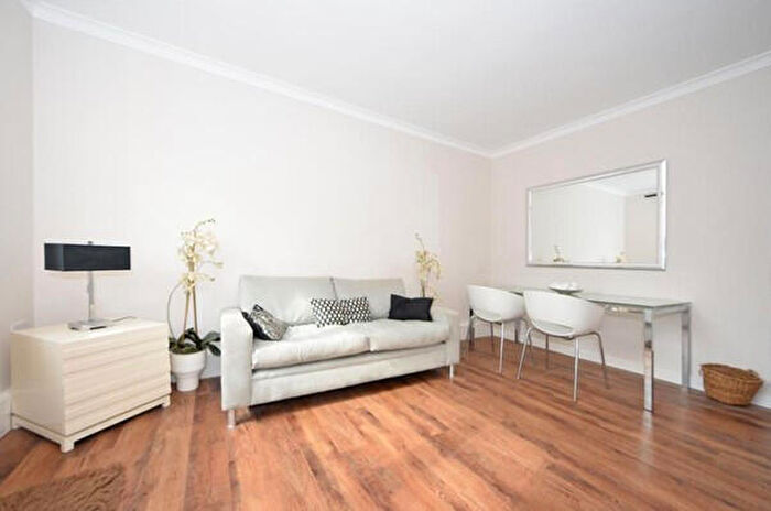 2 Bedroom Flat To Rent In Stevenson House, London, London, London, NW8