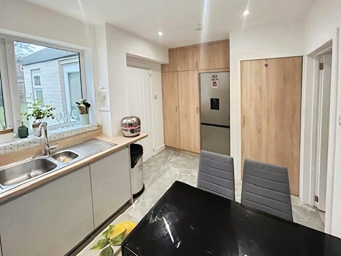 2 Bedroom House To Rent In Raleigh Way, PE3