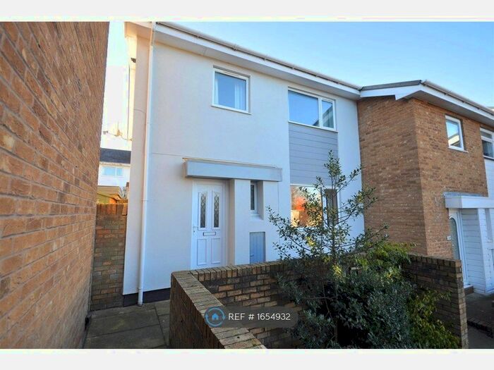 3 Bedroom End Of Terrace House To Rent In Ceiriog, Newtown, SY16