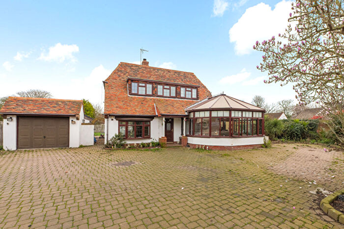 4 Bedroom Detached House For Sale In Margate Road, Herne Bay, Kent, CT6