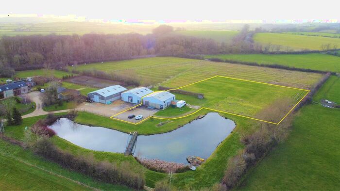 4 Bedroom Detached House For Sale In Banbury Road, Oxhill, CV35