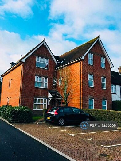 2 Bedroom Flat To Rent In London Road, East Grinstead, RH19