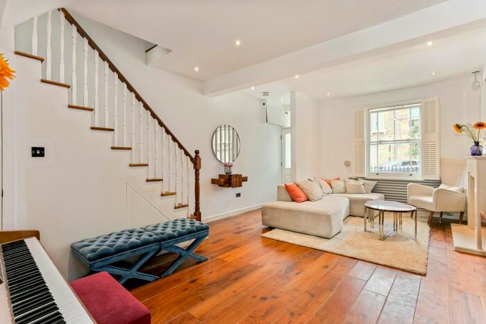 4 Bedroom Terraced House To Rent In Ashbury Road, Battersea, SW11