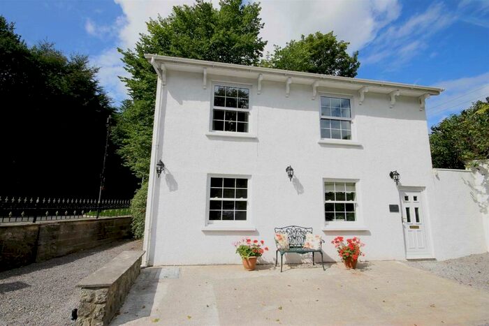 3 Bedroom Detached House To Rent In Llwynhelig House, Cowbridge, CF71