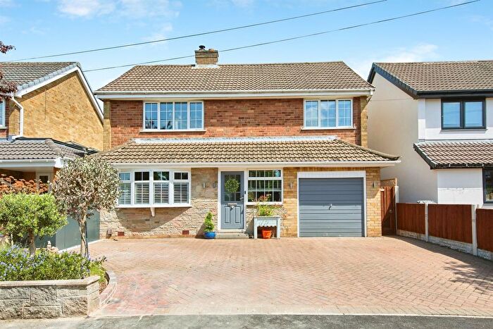 4 Bedroom Detached House For Sale In Cobthorne Drive, Allestree, Derby, DE22