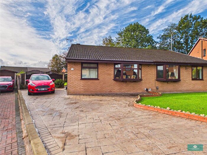 2 Bedroom Bungalow For Sale In Chelsea Cl, Shaw, Oldham, OL2