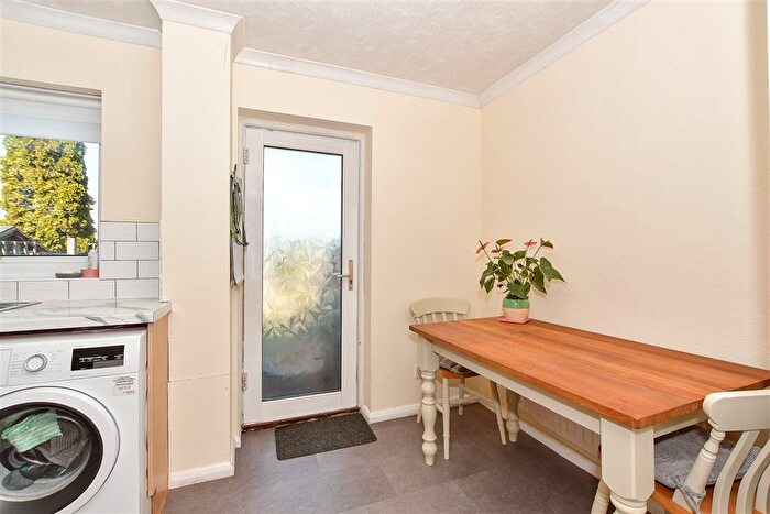 2 Bedroom End Of Terrace House For Sale In Hopes Grove, High Halden, Kent, TN26