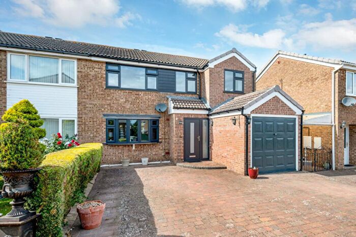 5 Bedroom Semi Detached House For Sale In Welland Way, Oakham, LE15