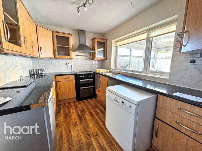 1 Bedroom Bungalow For Sale In Meadow Way, Wimblington, PE15