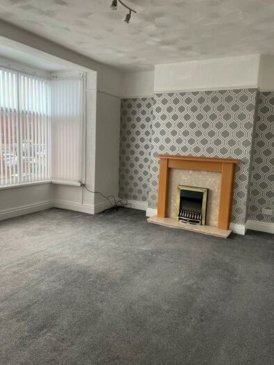 2 Bedroom Flat To Rent In Church Street, Blackpool, Lancashire, FY1
