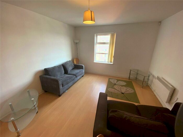 2 Bedroom Apartment To Rent In Cavendish House, Didsbury, Manchester, M20