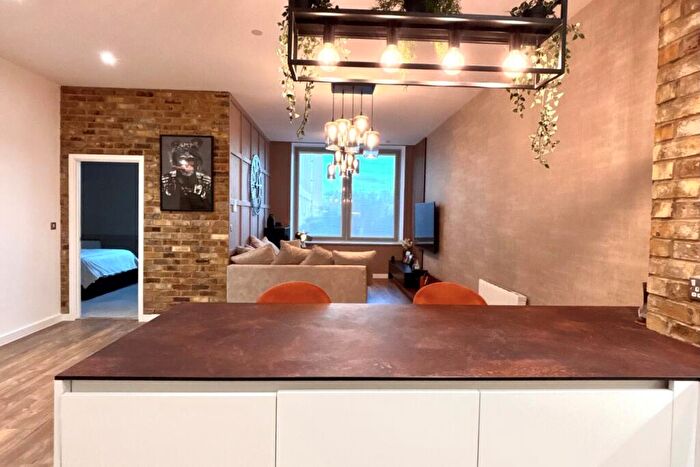 1 Bedroom Apartment To Rent In Eagle Way, Great Warley, CM13