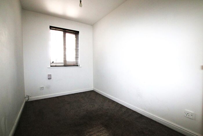3 Bedroom Terraced House For Sale In High Street, Colnbrook, Slough, SL3