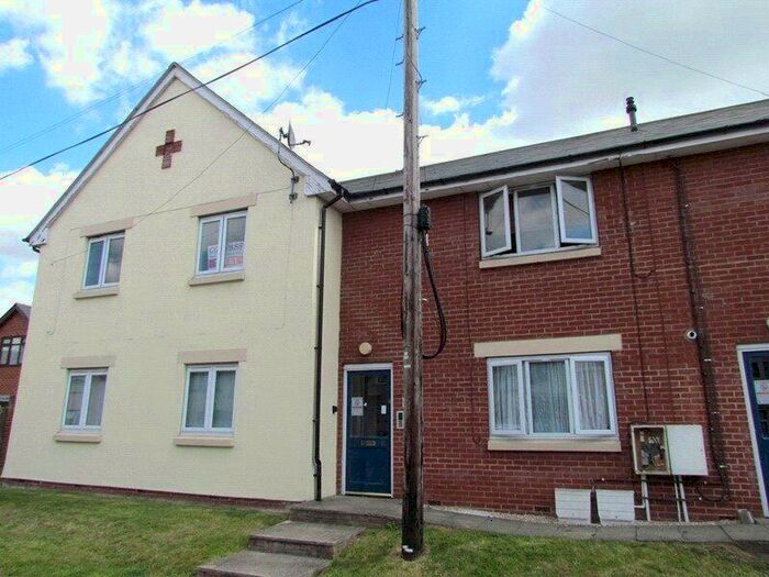 2 Bedroom Apartment To Rent In The Anchorage, Tyler Street, Harwich, Essex, CO12