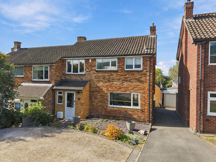 3 Bedroom Semi-Detached House For Sale In The Friars, Chigwell, IG7