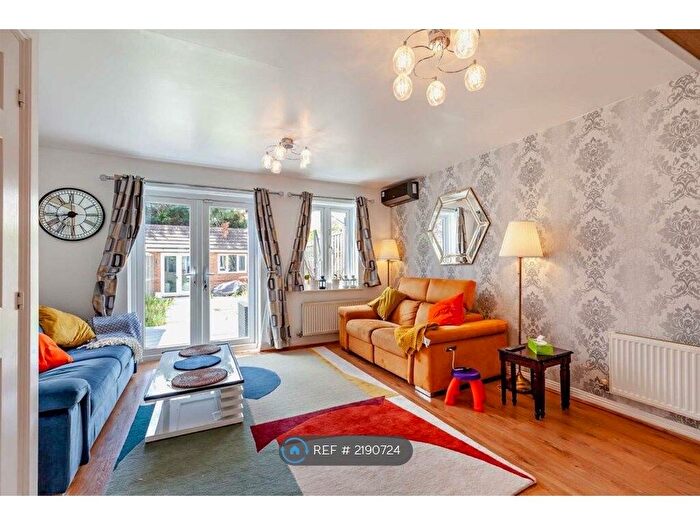 3 Bedroom Terraced House To Rent In Nightingale Crescent, Harold Wood, Romford, RM3