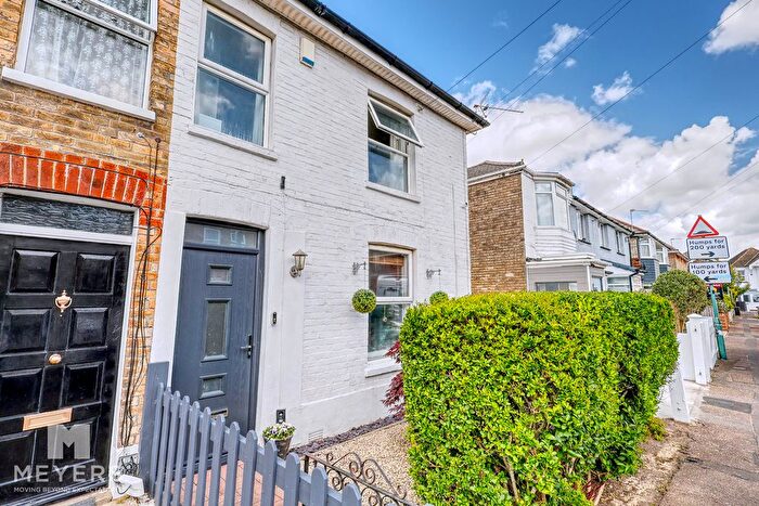 2 Bedroom Semi-detached House For Sale In Shelley Road East, Bournemouth, BH7