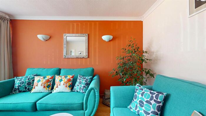 3 Bedroom Semi Detached House For Sale In Allerton Crescent, Whitchurch, Bristol, BS14